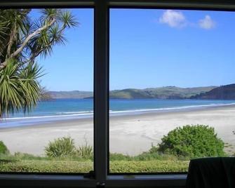Great sea views and easy beach access - Port Chalmers - Playa