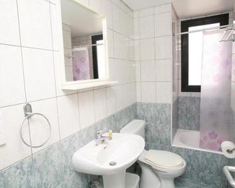 New York Plaza Hotel Apartments - Paphos