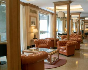 Starhotels Vespucci - Campi Bisenzio - Lobby