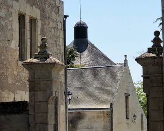 Cottage Du Chateau For 4 People 90 M- 2 Bedrooms 2 Bathrooms Pool - Azay-le-Rideau - Extérieur