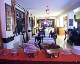 Kk Trust Hotel - Kampala - Restaurante