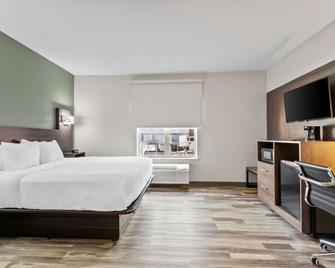 Quality Inn & Suites Columbia Harbison - Columbia - Bedroom