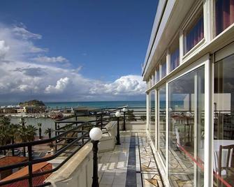 Surtel Hotel - Kusadasi - Balcón