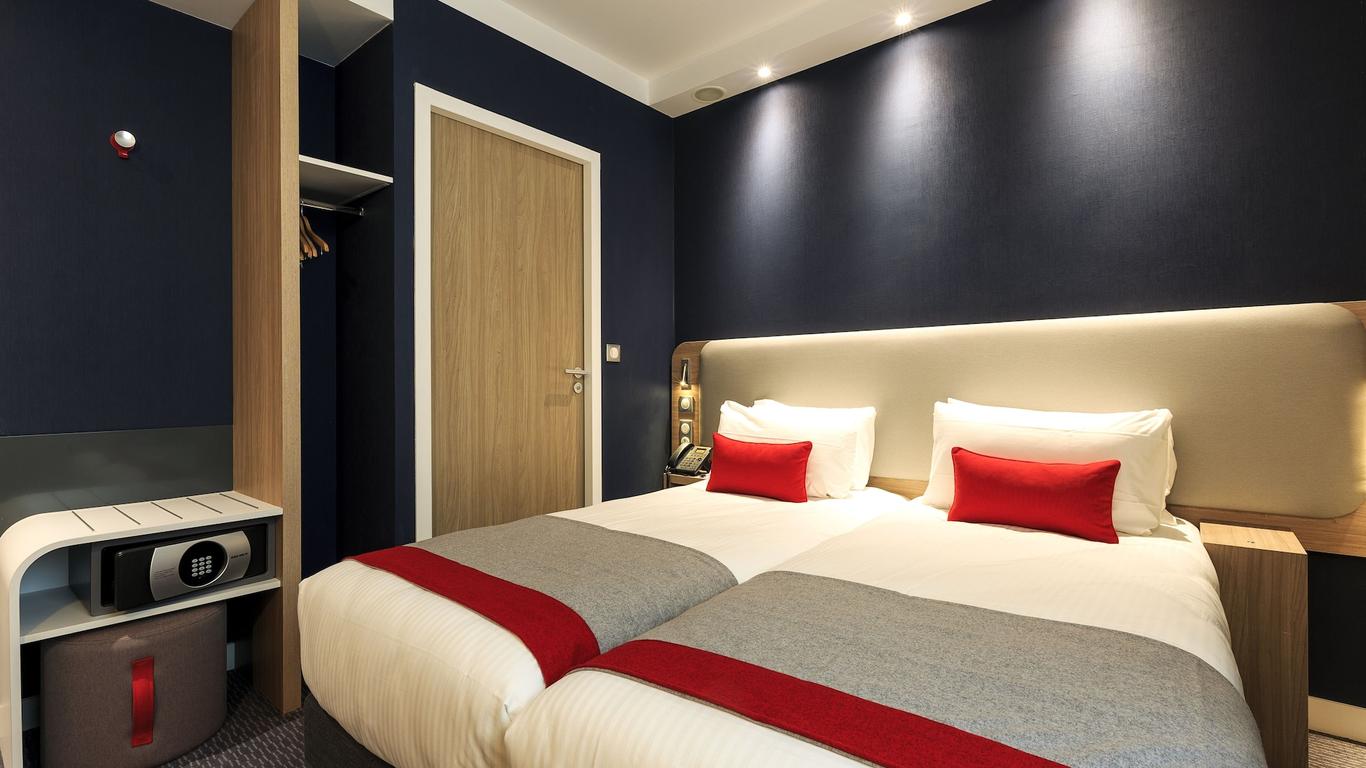 هوليداي إن إكسبرس باريس - فالزي، آن آي آيتش جي هوتل