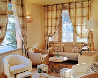 Hotel Espace Montclar - Montclar - Wohnzimmer