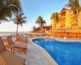 Mancora Beach Hotel - מנקורה - בריכה