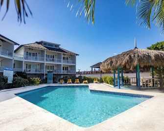 Grand Hotel Excelsior Port Royal - Kingston - Pool