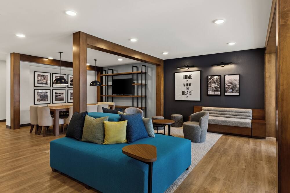 Everhome Suites Brownsville - בראונסוויל - טרקלין