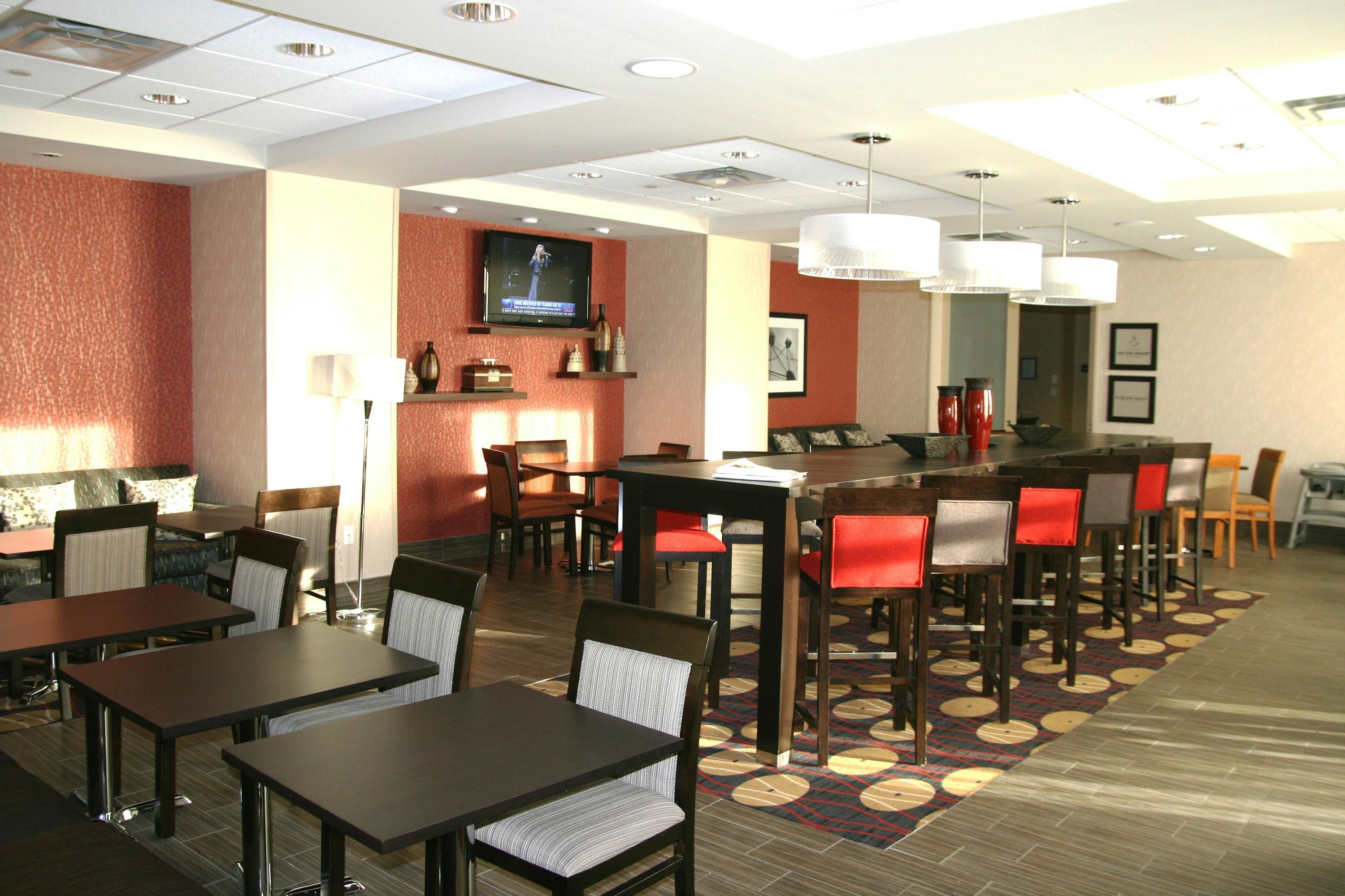 Hampton Inn by Hilton Fort Saskatchewan - Fort Saskatchewan - Restaurant