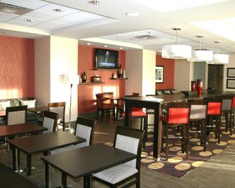 Hampton Inn by Hilton Fort Saskatchewan - Fort Saskatchewan - Restaurant