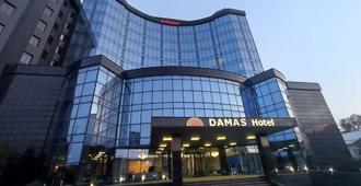 Damas International Hotel - Bisjkek - Bygning