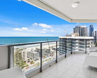 拜倫內公寓 - 衝浪者天堂 - 陽台