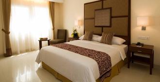 Aston Manado Hotel - מאנאדו