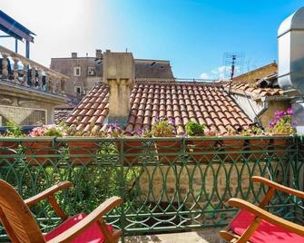 Apartments Wine House Old Town - Kotor - Balcón