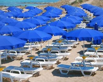 Torre Guaceto Greenblu Resort - Carovigno - Beach