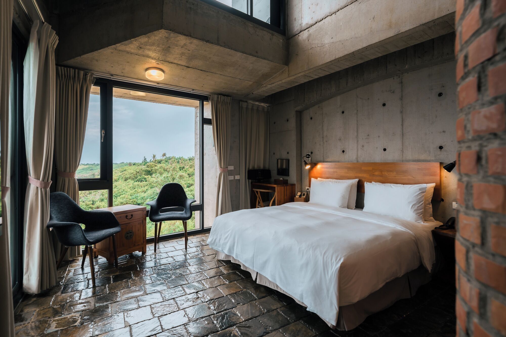 The Light Inn - Hengchun Township