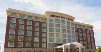 Drury Inn & Suites Grand Rapids - גרנד ראפידס