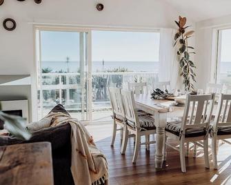 Sailor's Catch - Hokitika - Matsal