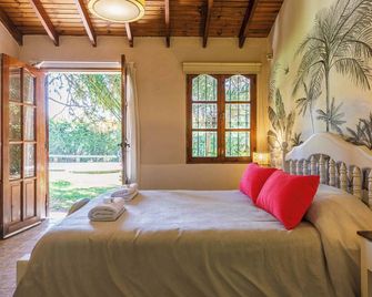 Flipahus Chacras De Coria Alzaga - Chacras de Coria - Habitación