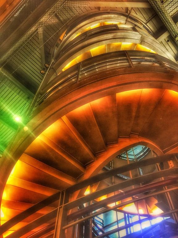 إنجوي فينج تشيا