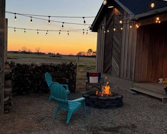 Duck hunting cabin - Newport - Patio
