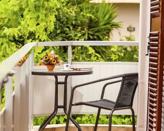 Falassarna House - Platanos - Balkon