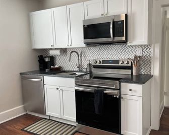 Immaculate 1-bedroom apartment in Mansfield - Mansfield - Cocina