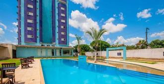 Hotel Gold Martan - Belém - Bể bơi