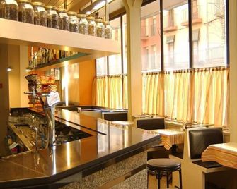 Hotel Nice - La Seu d'Urgell - Бар