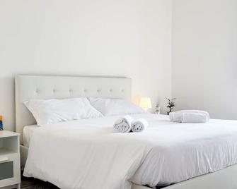 Dimora Montemare - Marina di San Vito - Bedroom