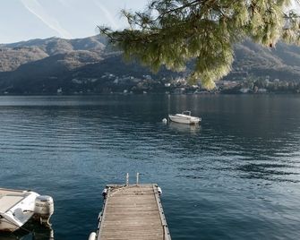 Villa Nina Relais Boutique B&B - Carate Urio