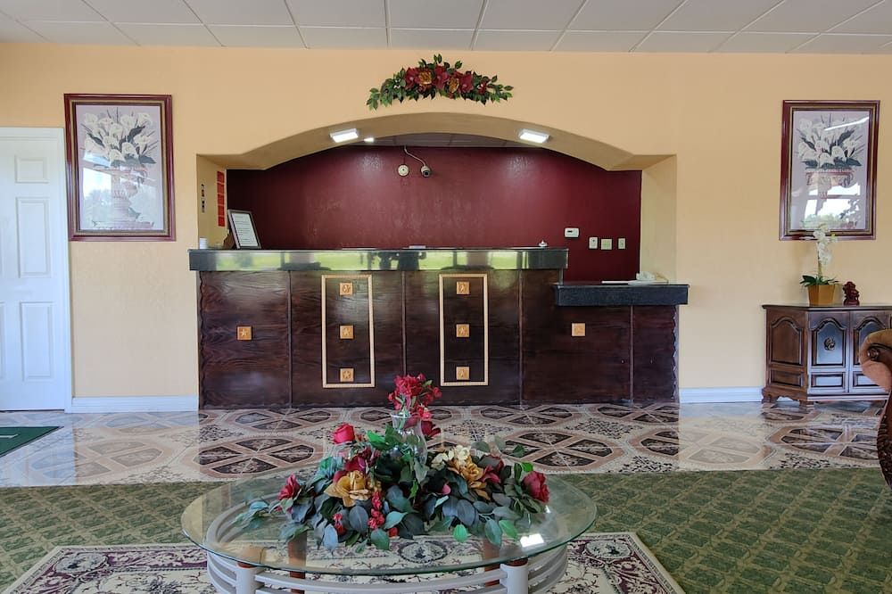Countryside Inn & Suites - Idabel - Recepce