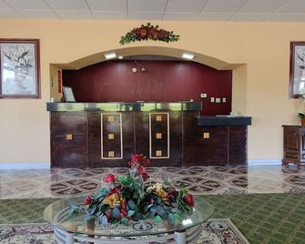 Countryside Inn & Suites - Idabel - Receptie