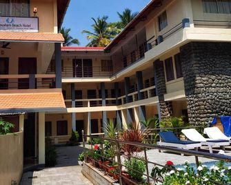 New Kovalam Beach Hotel - Thiruvananthapuram - Building