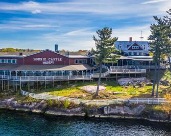 Bonnie Castle Resort & Marina - Alexandria Bay