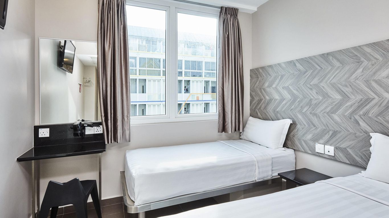 Ibis Budget Singapore Ruby