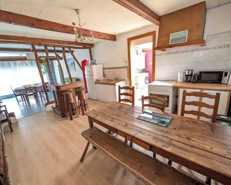 Maison Chaleureuse Avec Jardin - Saint-Valéry-sur-Somme - Kitchen