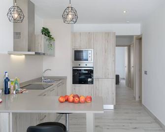 Casa Mercedes, terrace with Sea Views Puerto del Carmen - Puerto del Carmen - Kitchen