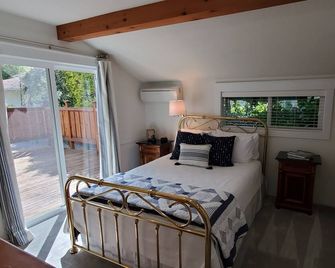 Incredible views in Harbor Bluff House - Port Angeles - Slaapkamer