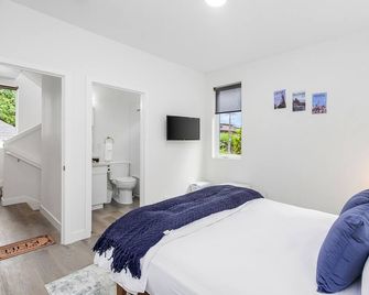 Dragonstone Sweet Suite - Seattle - Chambre