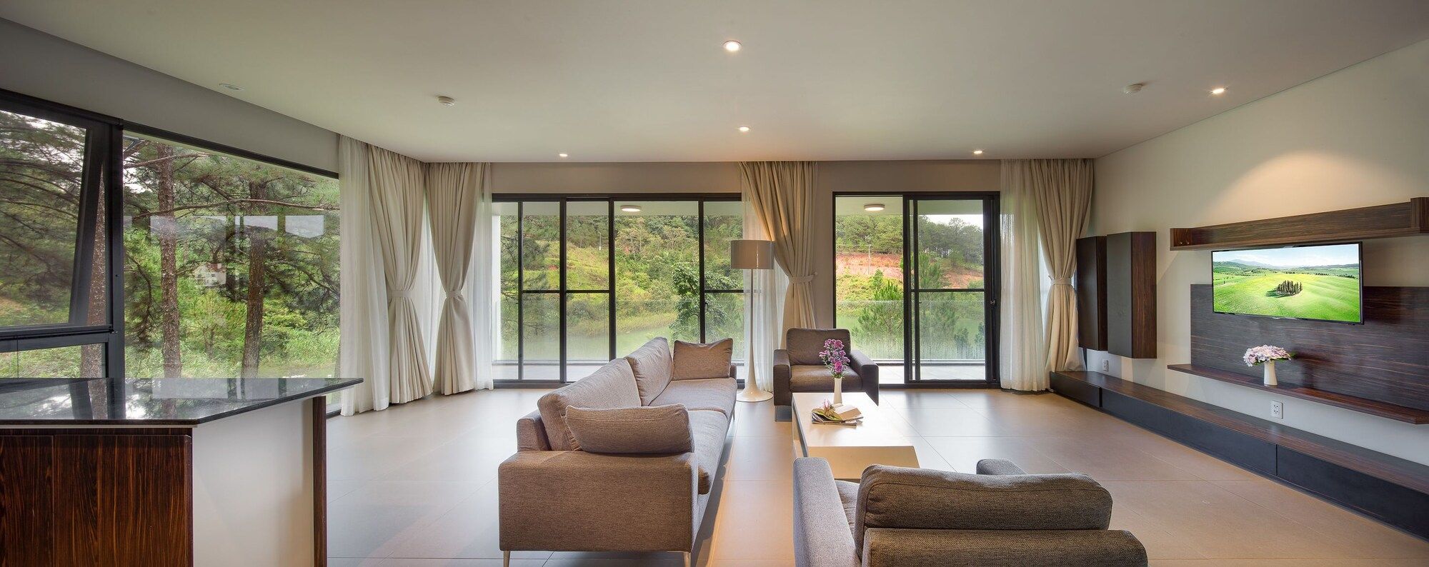 Terracotta Hotel & Resort Dalat