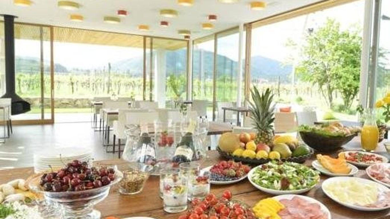 MALAT Weingut und Hotel