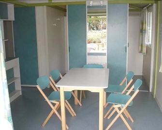 Camping des Halles - Decize