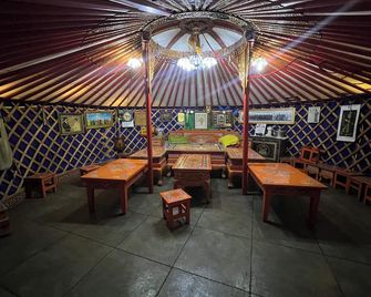 Negdelchin Hotel & Service Apartment - Ulaanbaatar - Restaurant