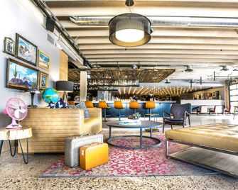 Moxy Phoenix Tempe/Asu Area - Tempe - Lounge
