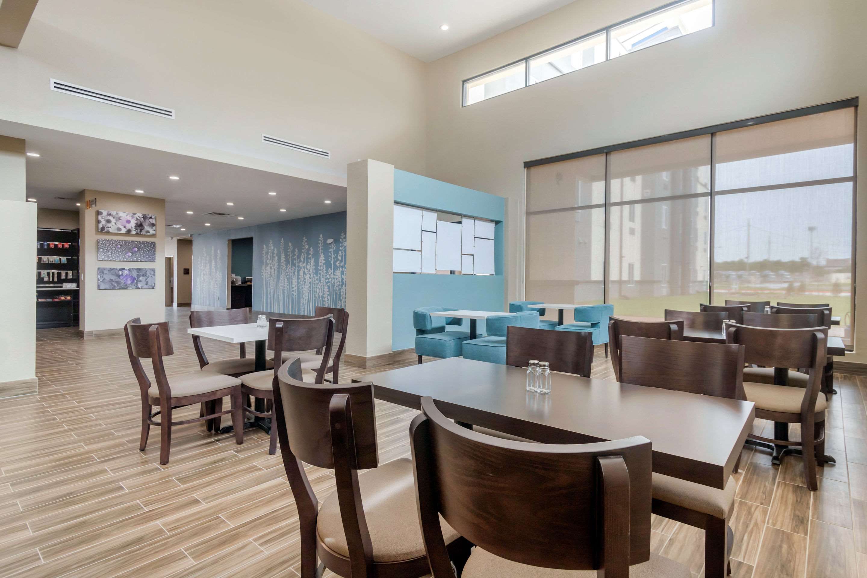 Restaurant view of Sleep Inn and Suites Bricktown - near Medical Center