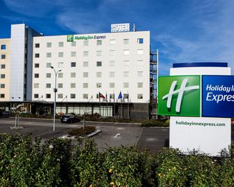 Holiday Inn Express Lisbon - Oeiras - Oeiras - Gebäude