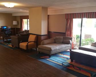 Jackson Hotel And Convention Center - Jackson