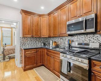Luxury 1 bed, 1 bath in the heart of Queens, NY - Queens - Køkken