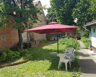 Kossuth Lajos u. 176. - Budapest - Patio